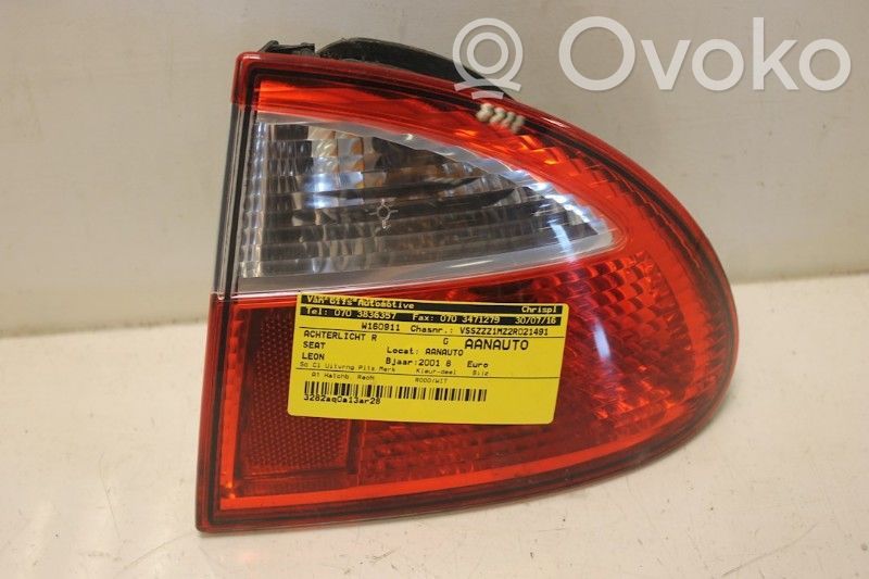 Luz trasera/de freno   1M6945112,1M6945112