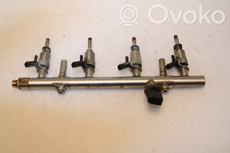 Volkswagen Cross Touran II Rampă alimentare injectoare 