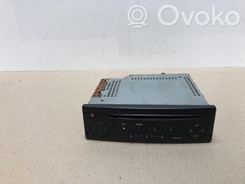 Renault Trafic II (X83) Unitate principală radio/CD/DVD/GPS 