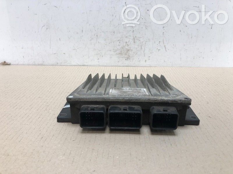 Engine control unit/module   8200180595,80925E,80925E,8200180595