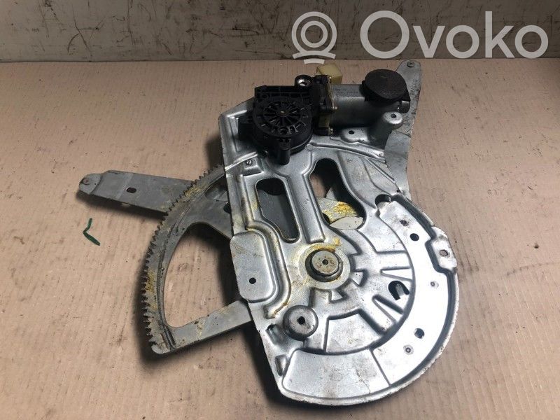 Volvo XC90 Manualny podnośnik szyby drzwi przednich