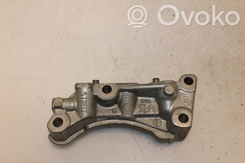 Peugeot Partner Soporte de montaje del motor 