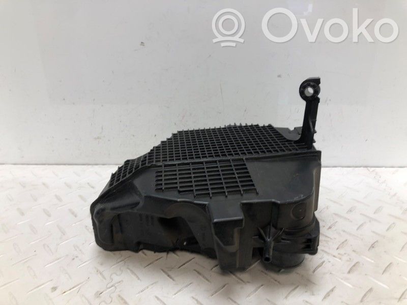 Renault Clio IV Cutie filtru aer 