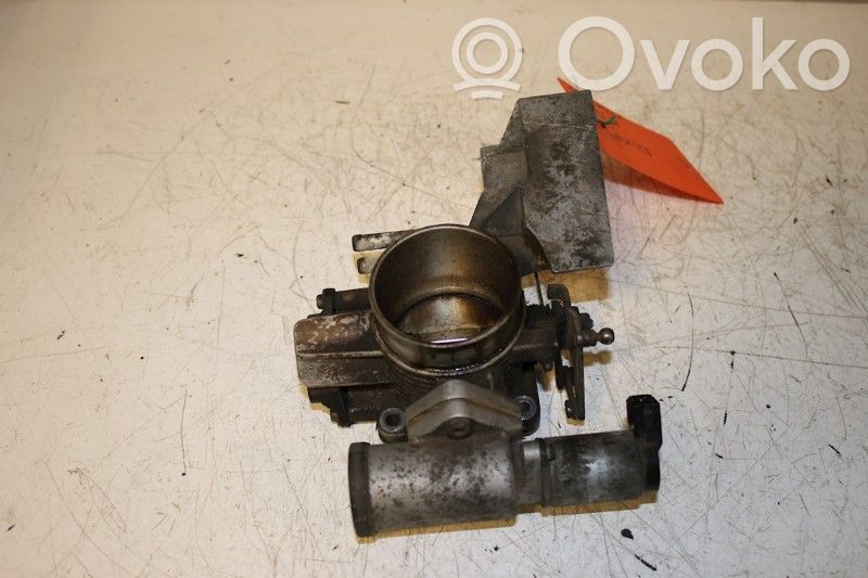 Opel Omega B1 Drosselklappe 