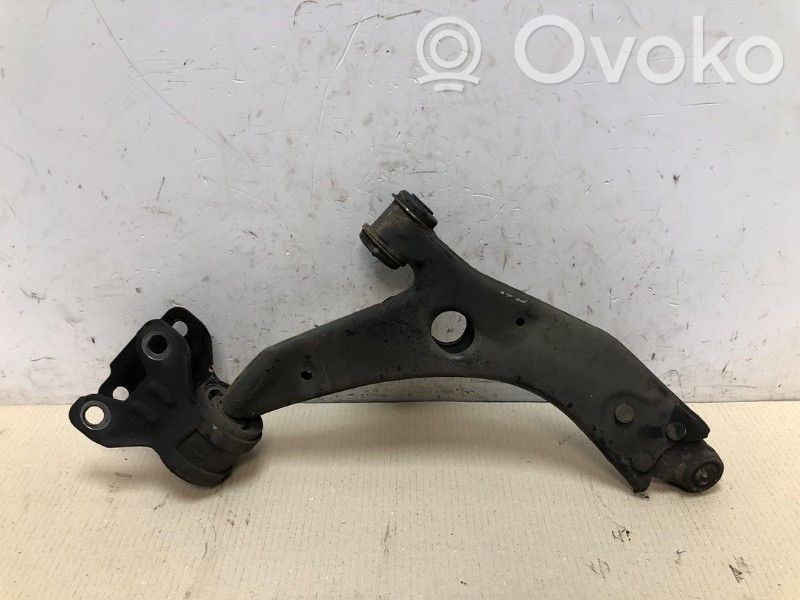 Volvo V40 Fourchette, bras de suspension inférieur avant 