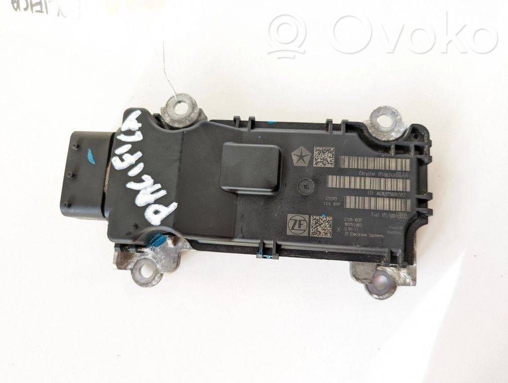 Chrysler Pacifica Gearbox control unit/module 