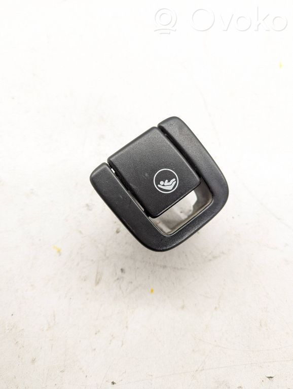 Volvo S90, V90 Cubierta ISOFIX 