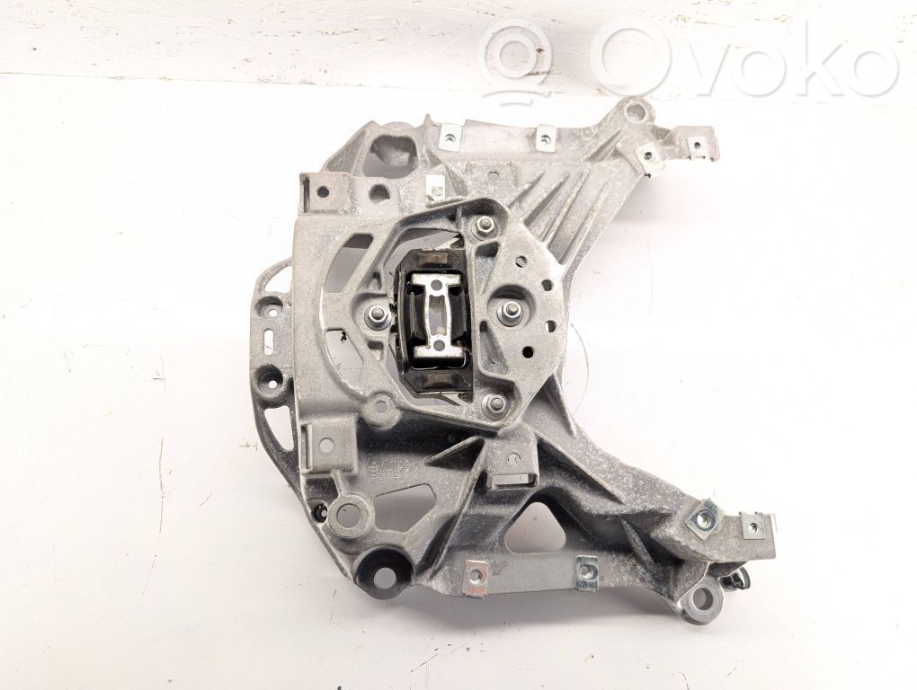 Audi A8 S8 D5 Gearbox mounting bracket 