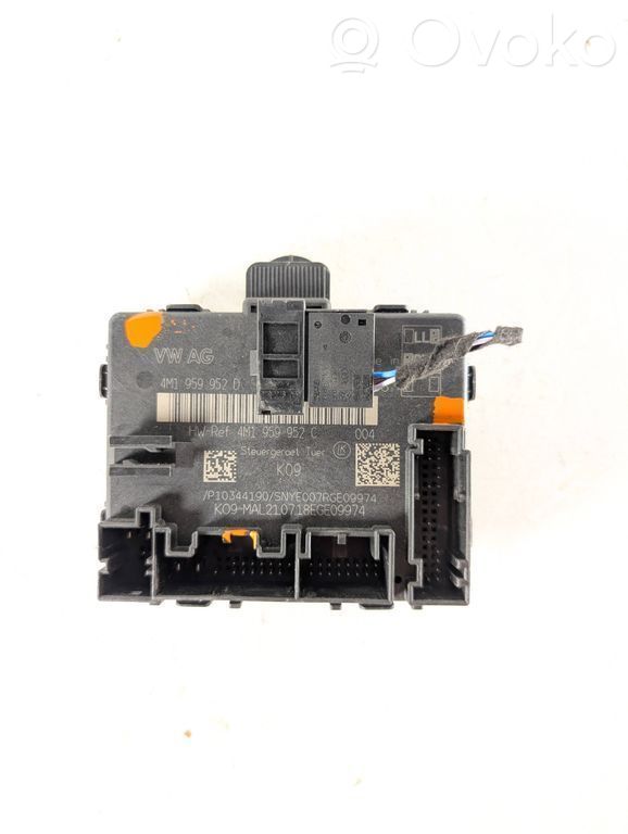 Audi A8 S8 D5 Door control unit/module 