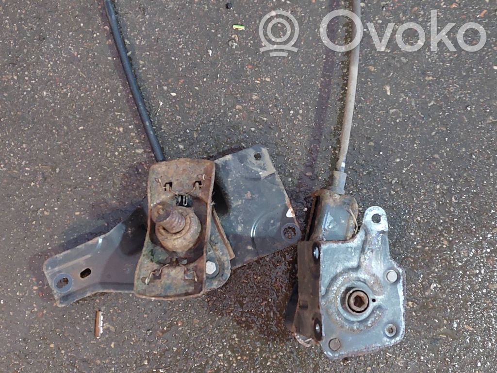 Renault Master III Spare wheel mounting bracket 