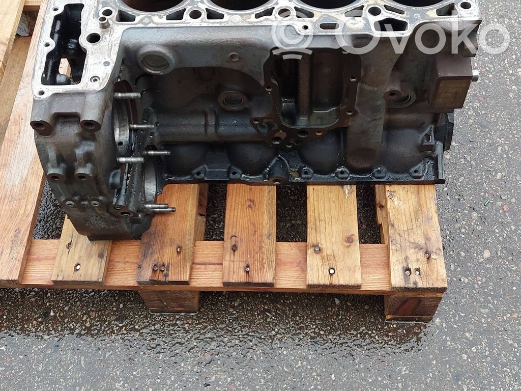 Mitsubishi Canter Engine block 