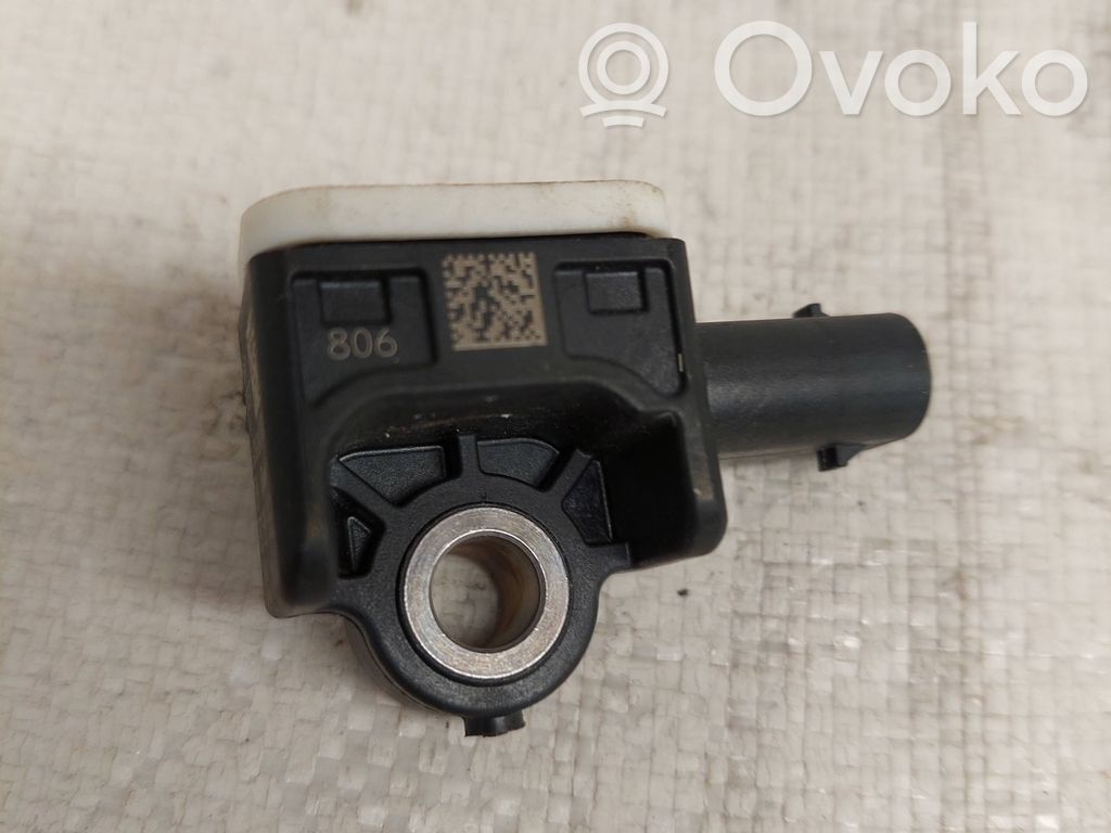 Volkswagen Transporter - Caravelle T6 Airbag deployment crash/impact sensor 