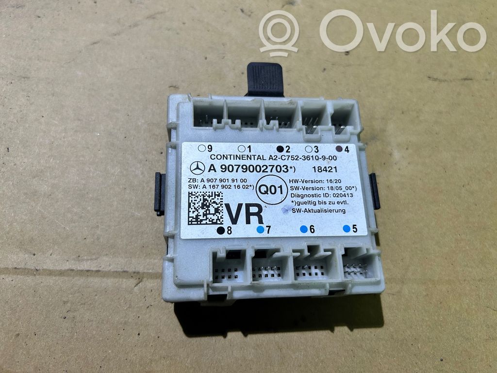 Mercedes-Benz Sprinter W907 W910 Door central lock control unit/module 