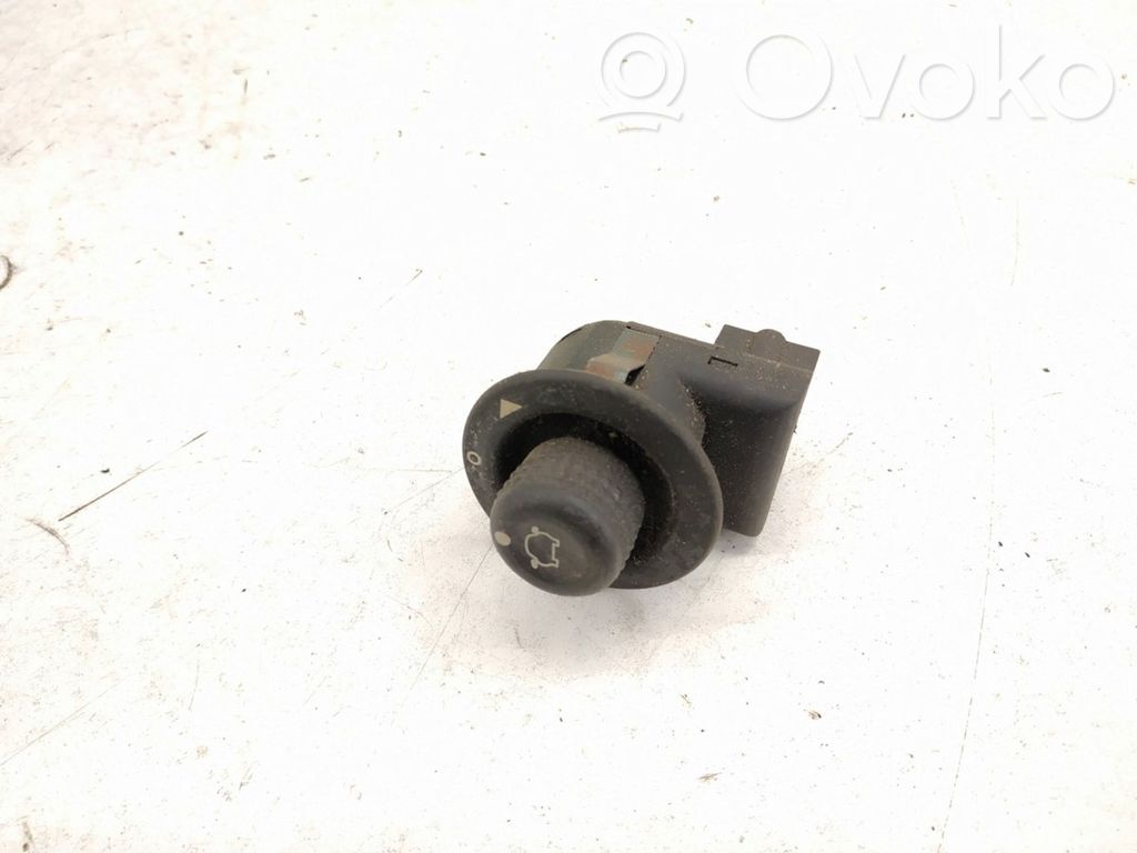 Wing mirror switch   93B617B676BA,93B617B676BA