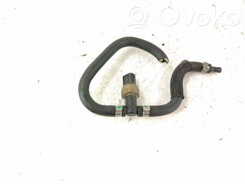 Mercedes-Benz CLS C219 Sensor de presión de combustible 