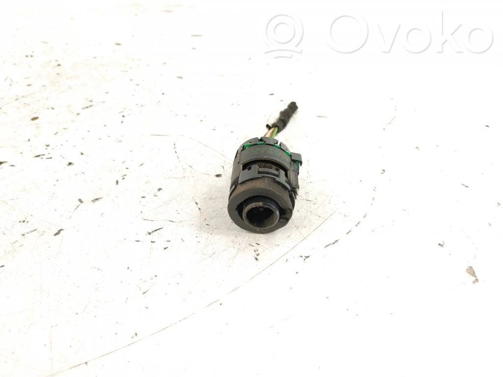 Interior temperature sensor   2118300272,A2118300272,2118300272,A2118300272