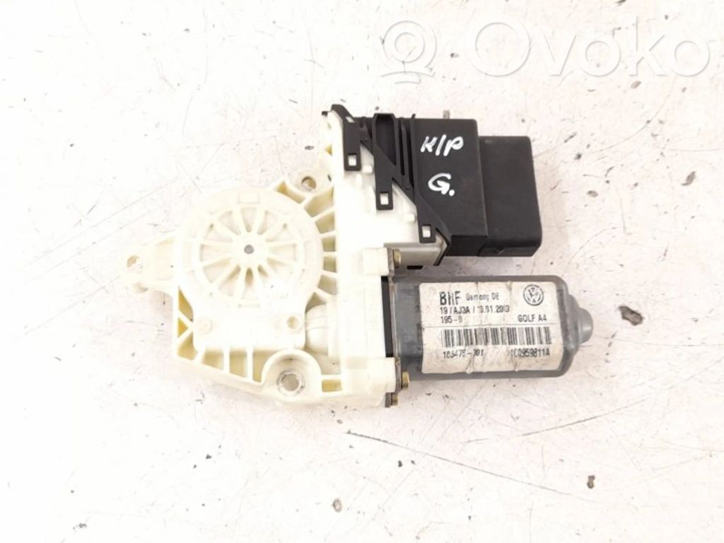 Volkswagen Golf IV Silniczek podnoszenia szyby drzwi tylnych 