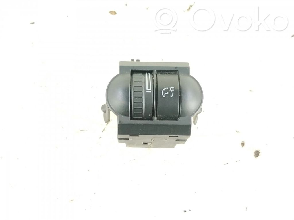 Volkswagen Golf VI Interruptor de control de altura del faro delantero 
