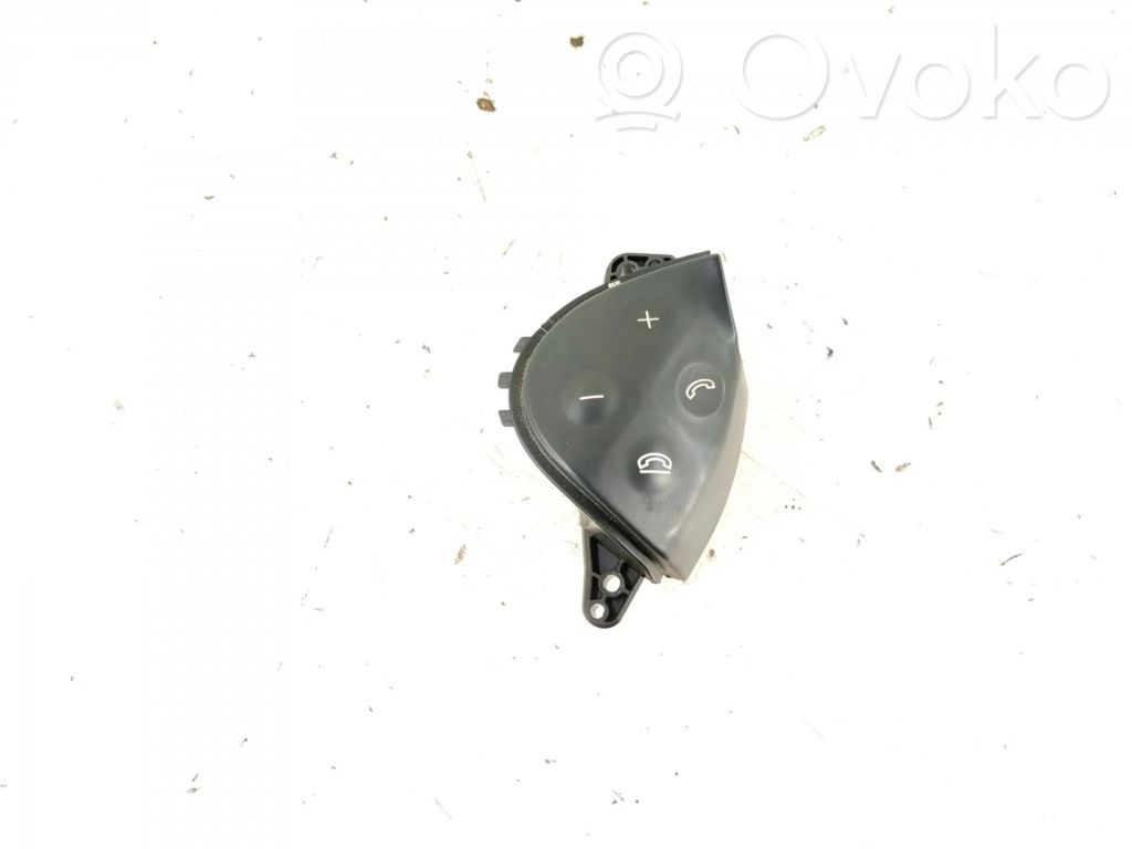Mercedes-Benz E W211 Boutons / interrupteurs volant 