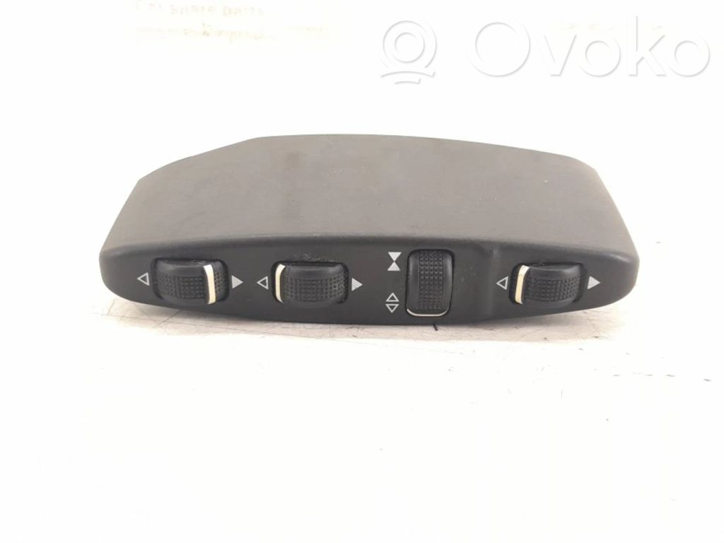 Mercedes-Benz E W212 Seat control switch 