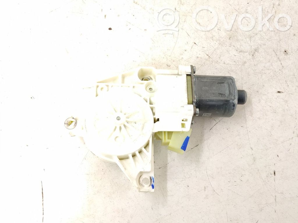 Mercedes-Benz E W212 Silnik regulatora szyby drzwi przednich 