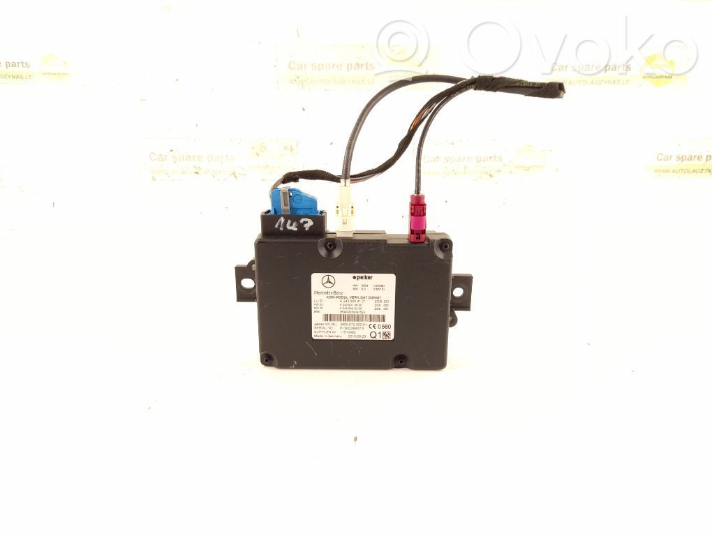 Mercedes-Benz C W204 Aerial antenna amplifier 