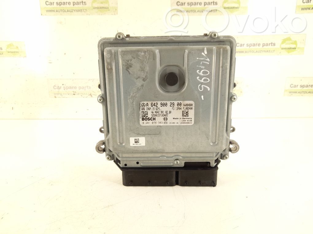 Mercedes-Benz C W204 Engine control unit/module 