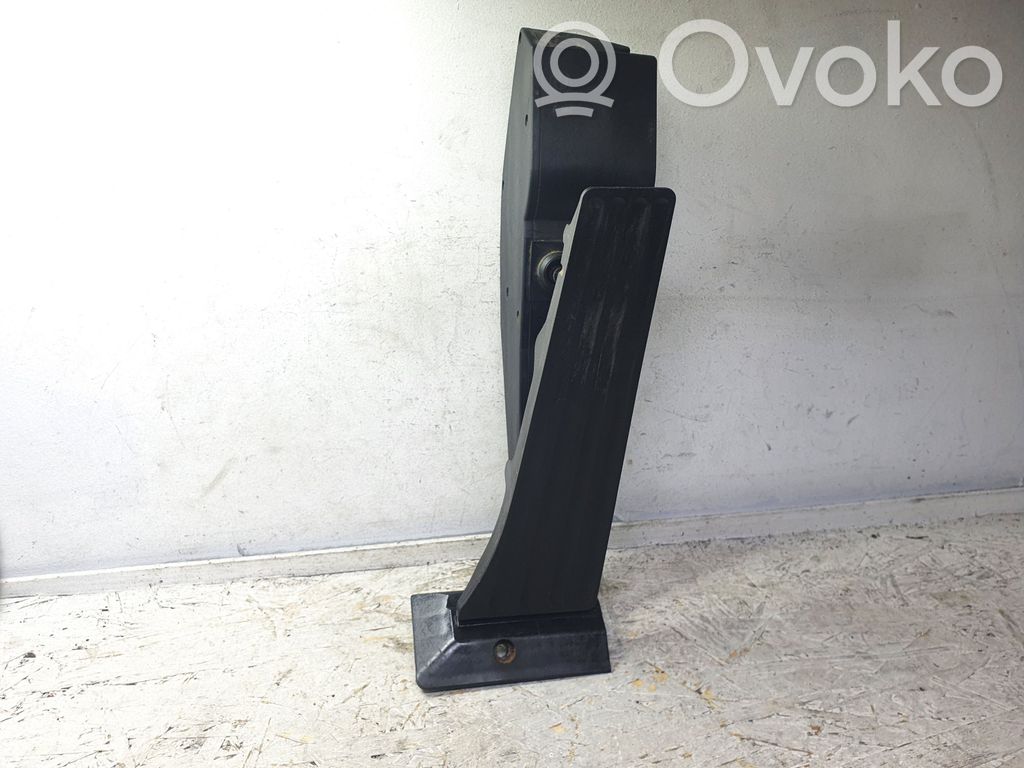 Accelerator throttle pedal   3542677264601,677264601
