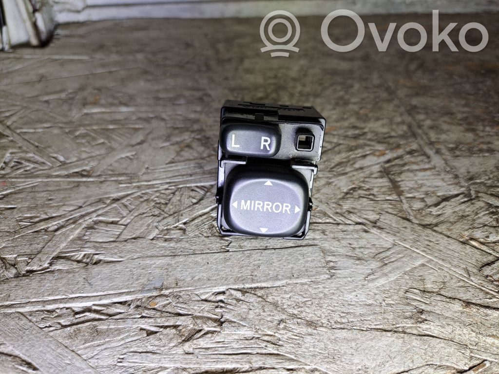 Subaru Forester SG Wing mirror switch 