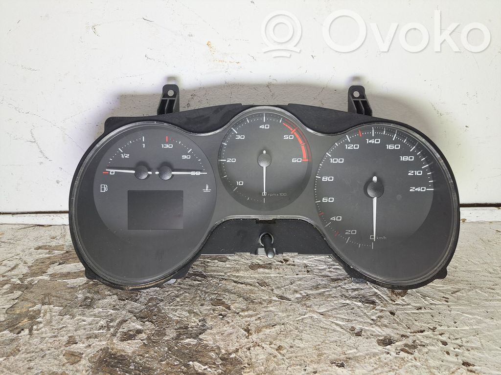 Seat Altea XL Speedometer (instrument cluster) 