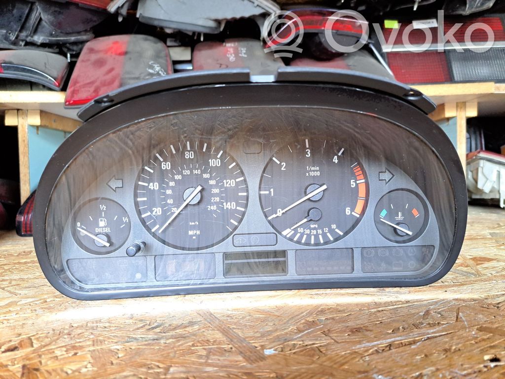 BMW 5 E39 Speedometer (instrument cluster) 