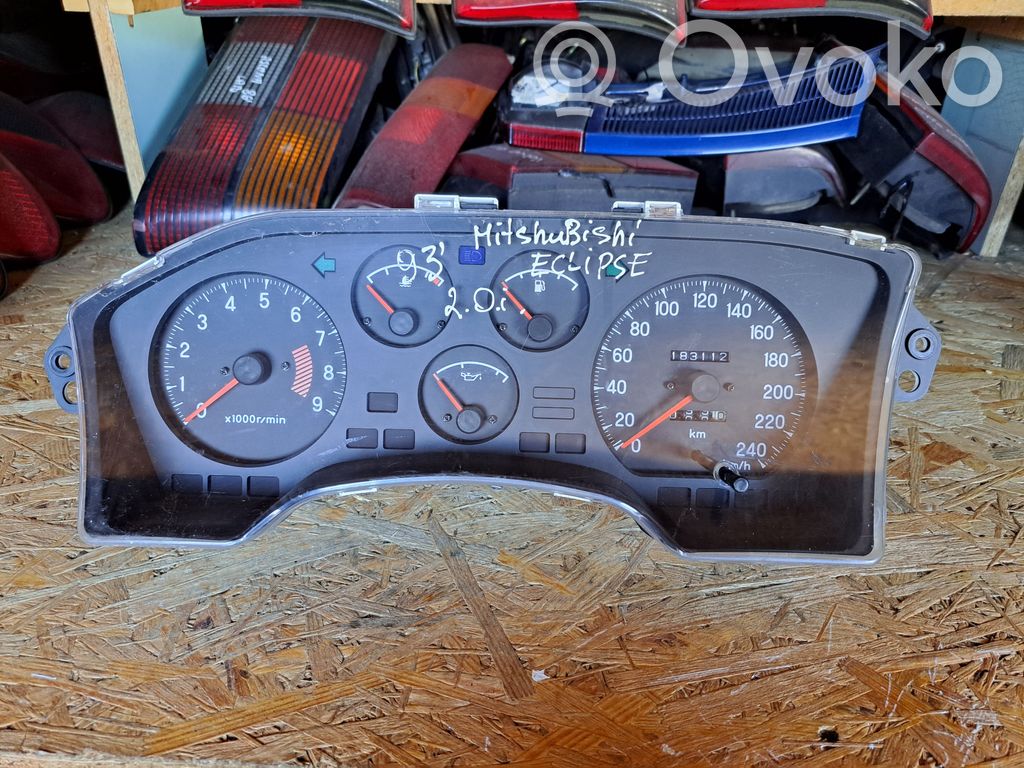 Speedometer (instrument cluster)   MB680845,TN1573105231,1572105231
