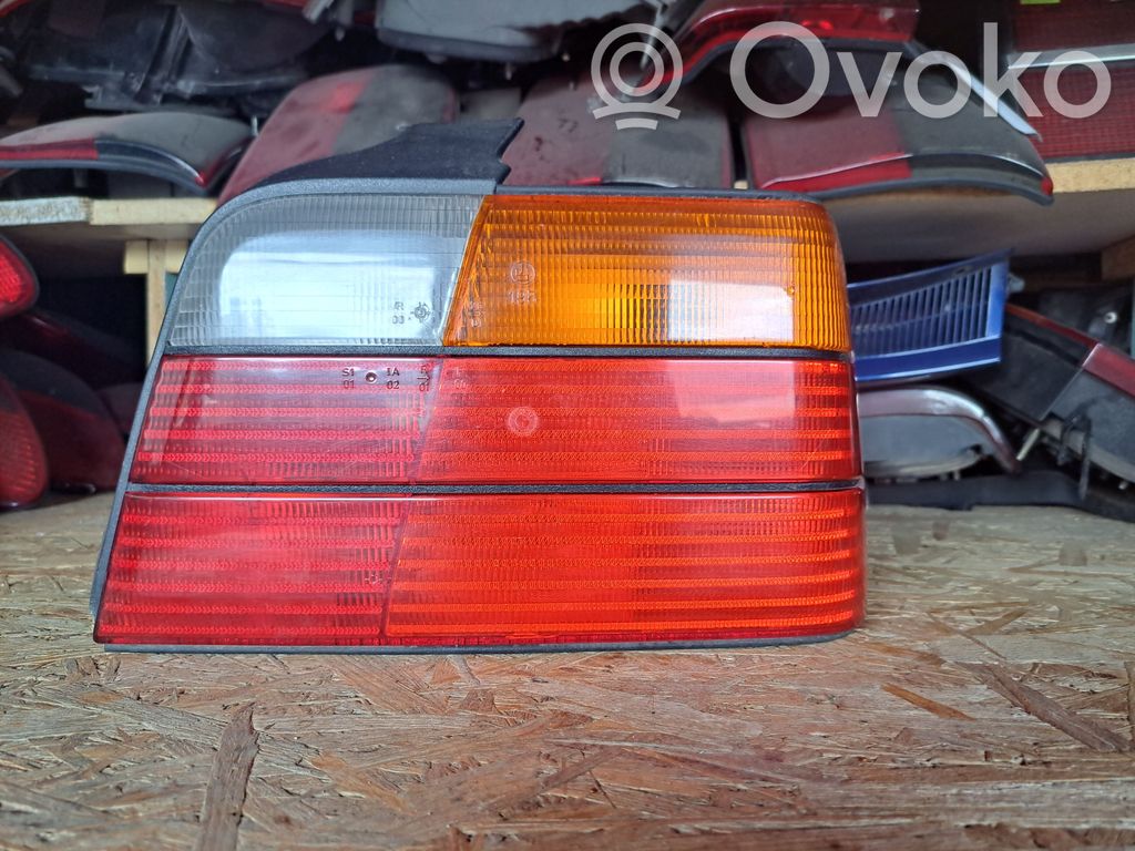 BMW 3 E36 Galinis žibintas kėbule 