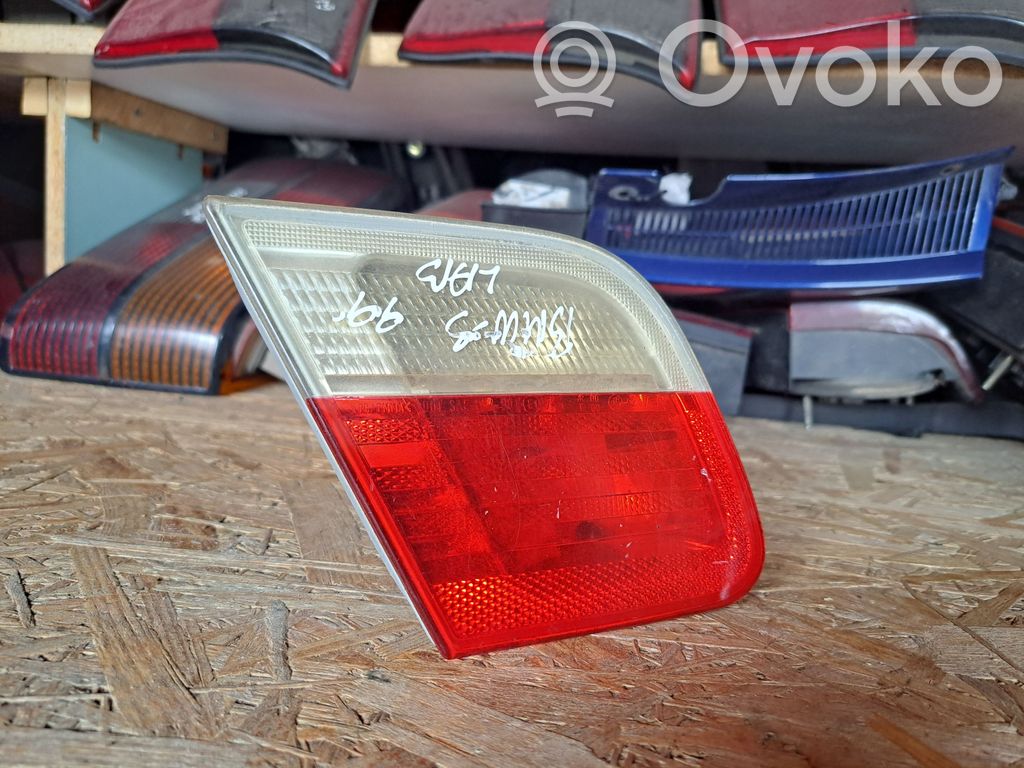 BMW 3 E46 Tailgate rear/tail lights 