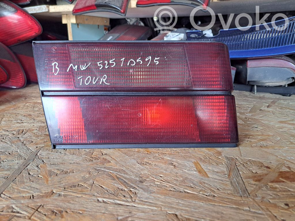 BMW 5 E34 Takaluukun takavalot 