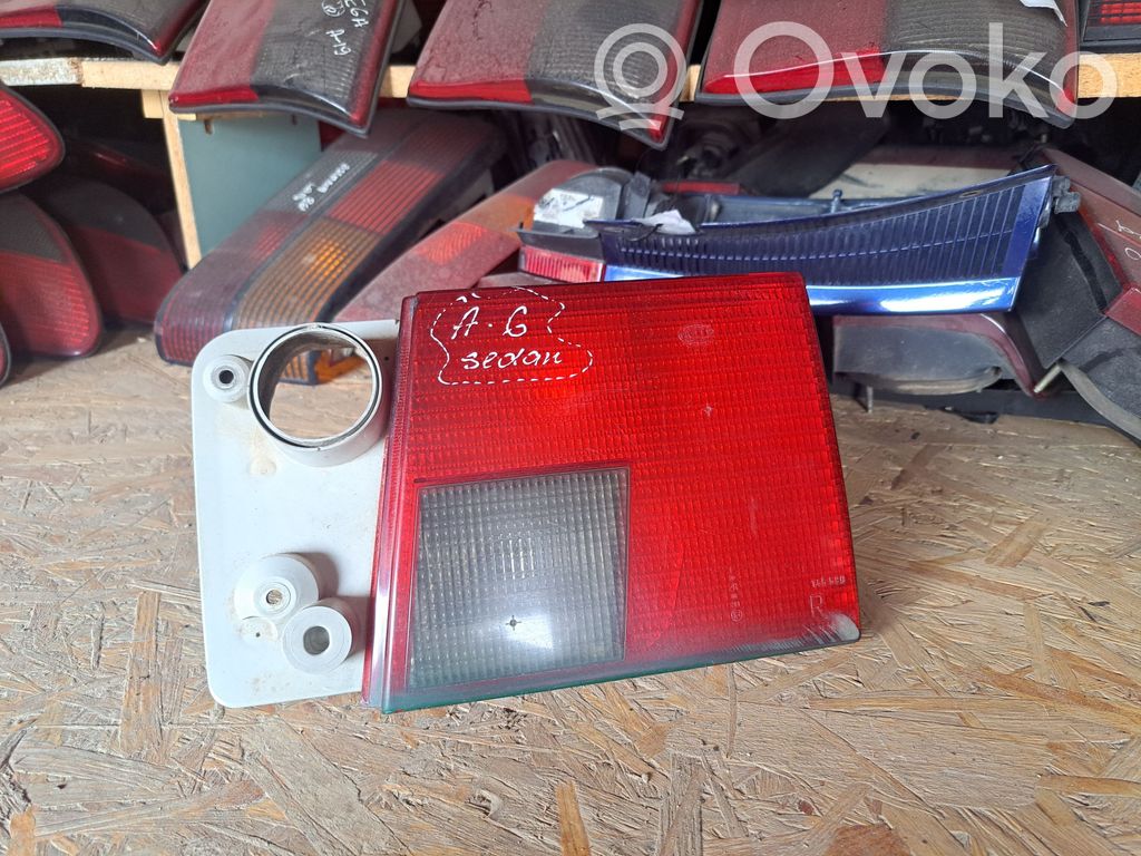 Audi A6 S6 C4 4A Takaluukun takavalot 