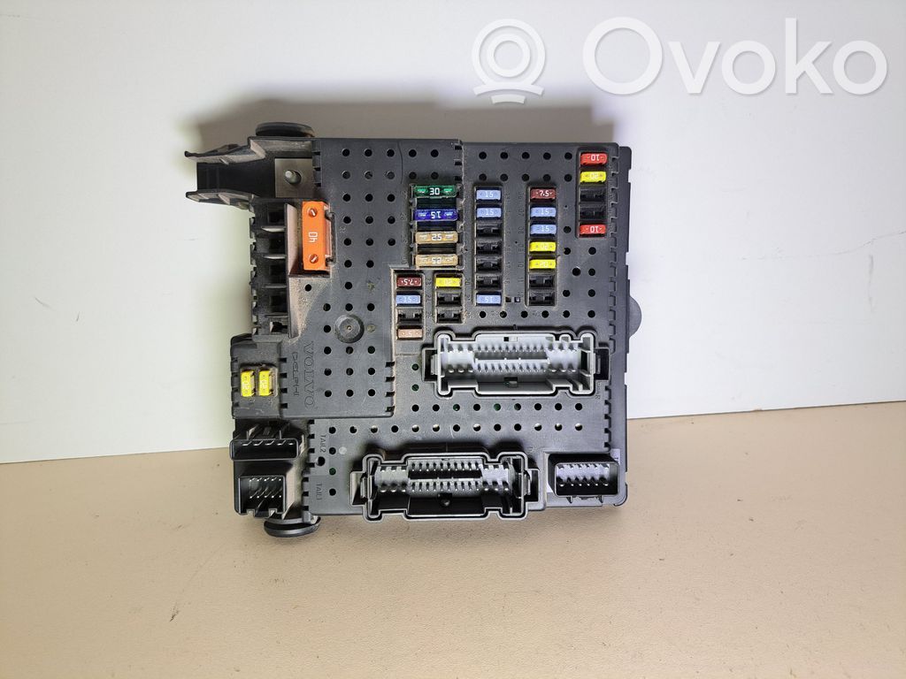 Volvo V70 Modulo fusibile 