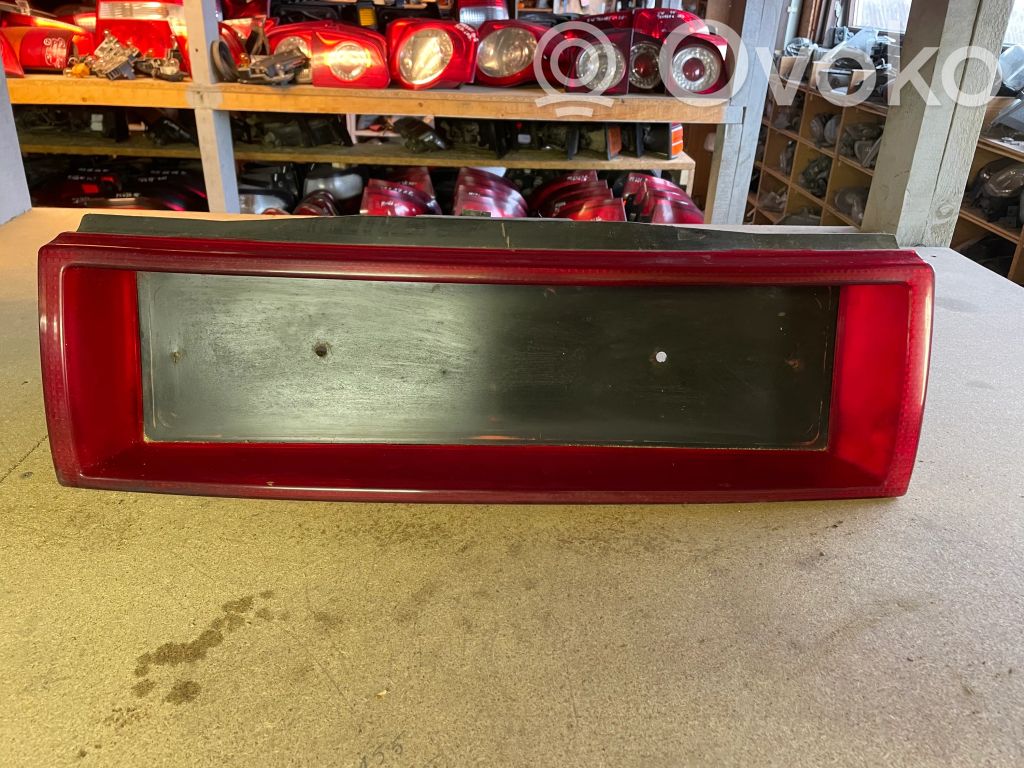 Éclairage de plaque d'immatriculation   895945695,29610002