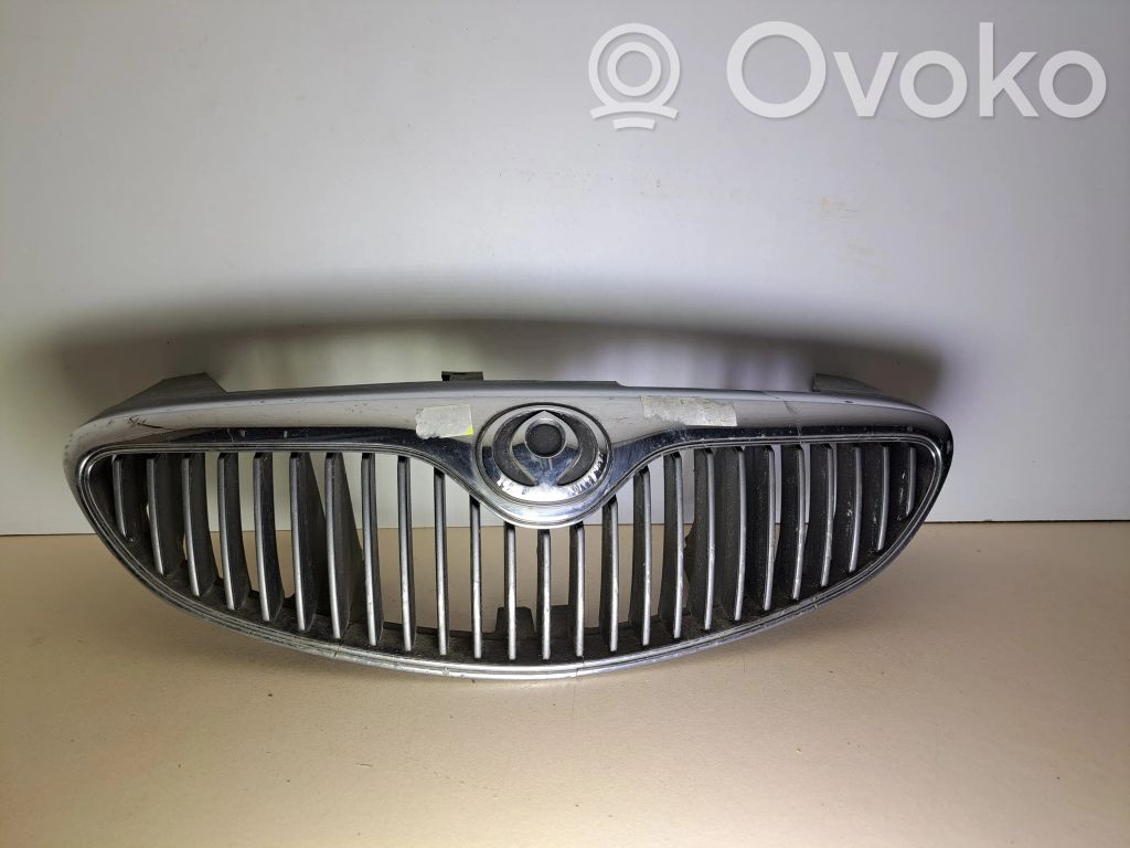 Mazda Xedos 6 Maskownica / Grill / Atrapa górna chłodnicy 