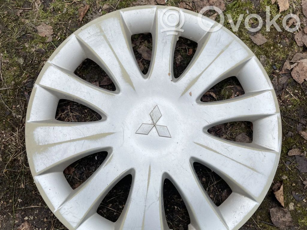 Mitsubishi Lancer VIII Originalus R15 rato gaubtas (-ai) 
