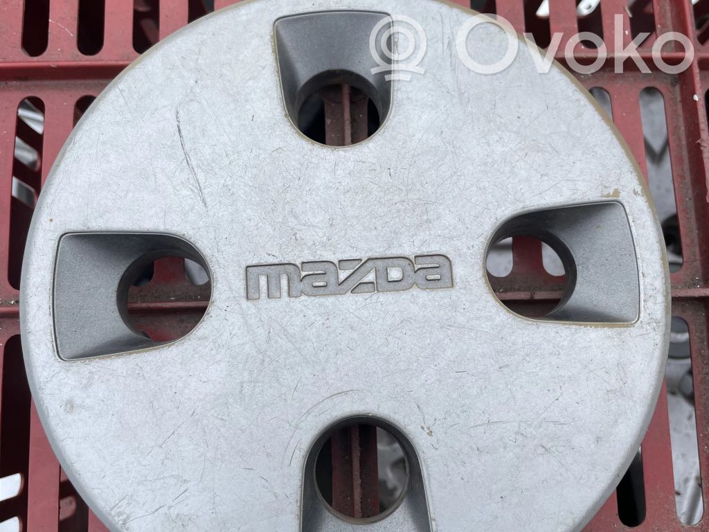Mazda 323 Alkuperäinen pölykapseli 