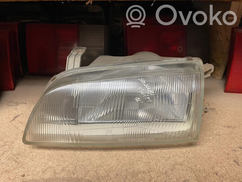 Suzuki Swift Cultus Lampa przednia 