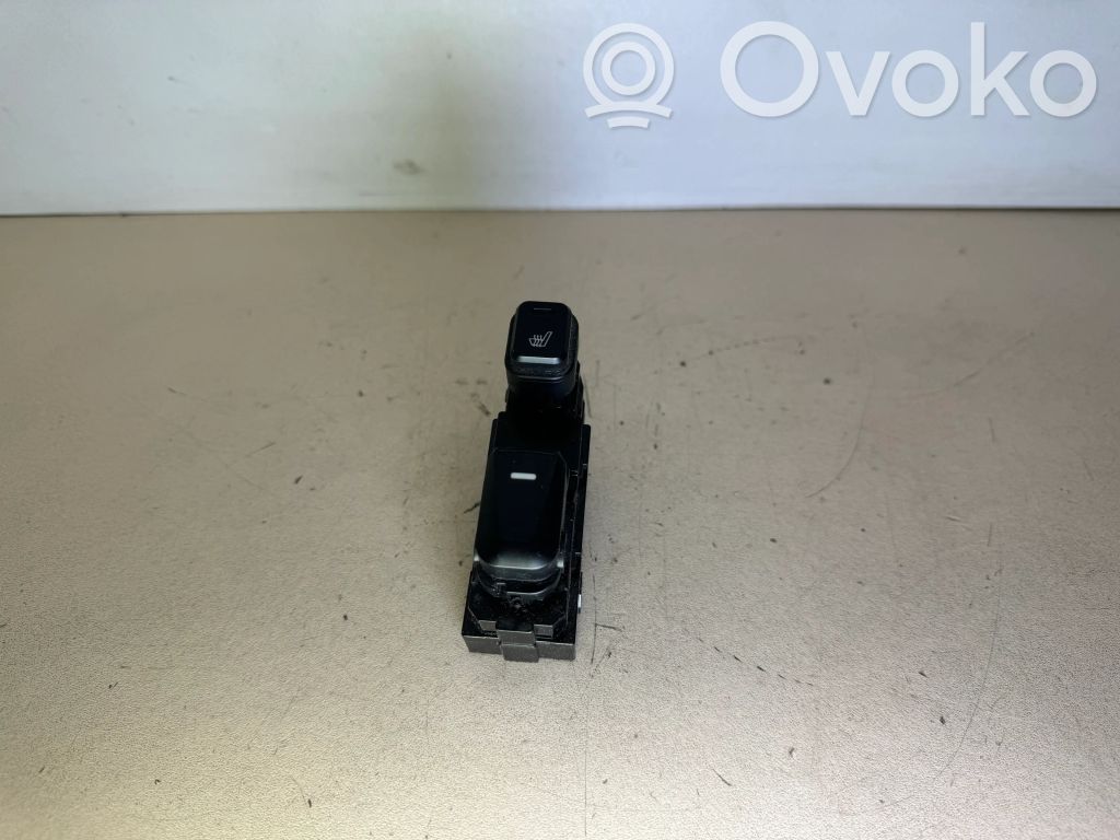 Hyundai ix35 Electric window control switch 