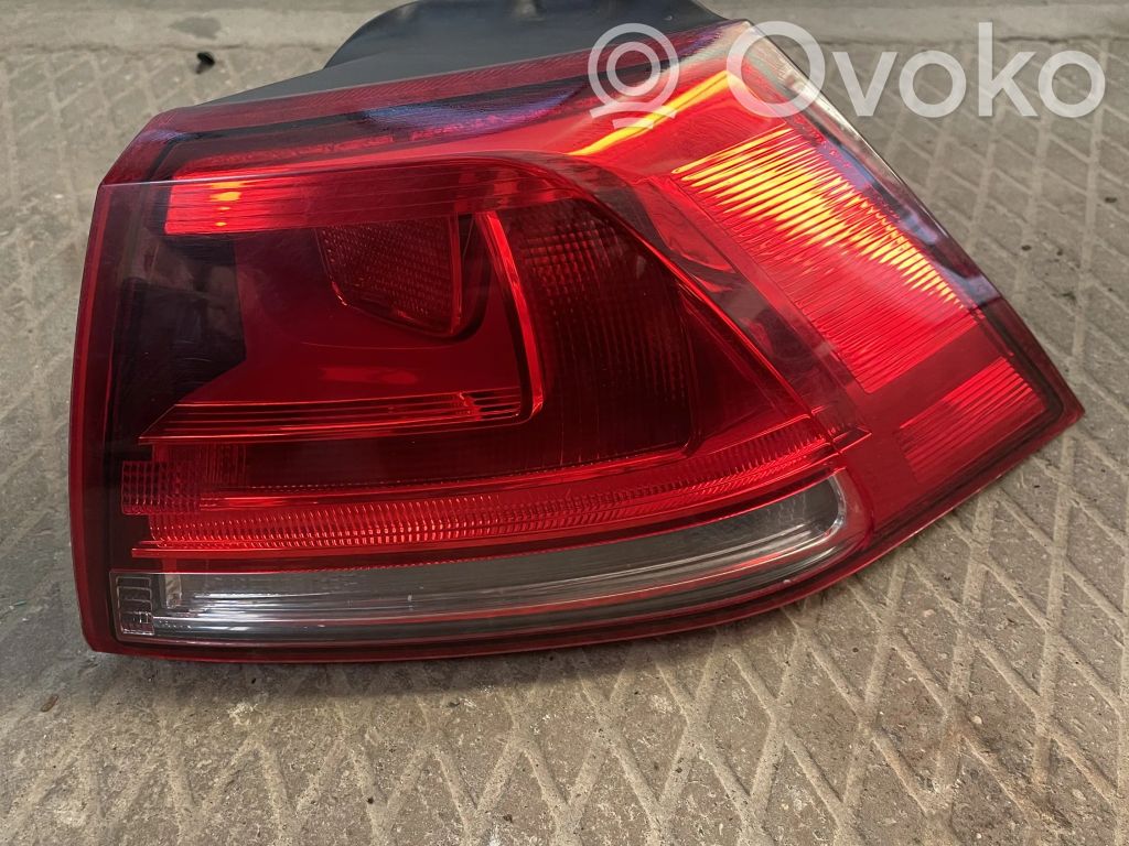 Volkswagen Golf VII Lampa tylna 