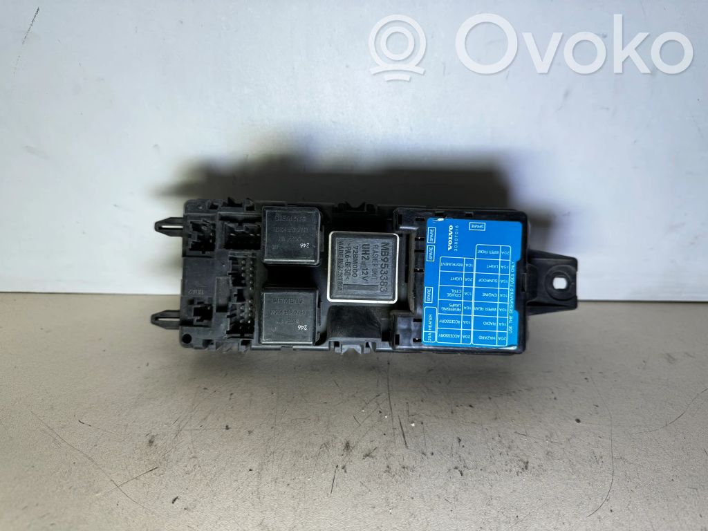 Volvo S40, V40 Módulo de fusible 