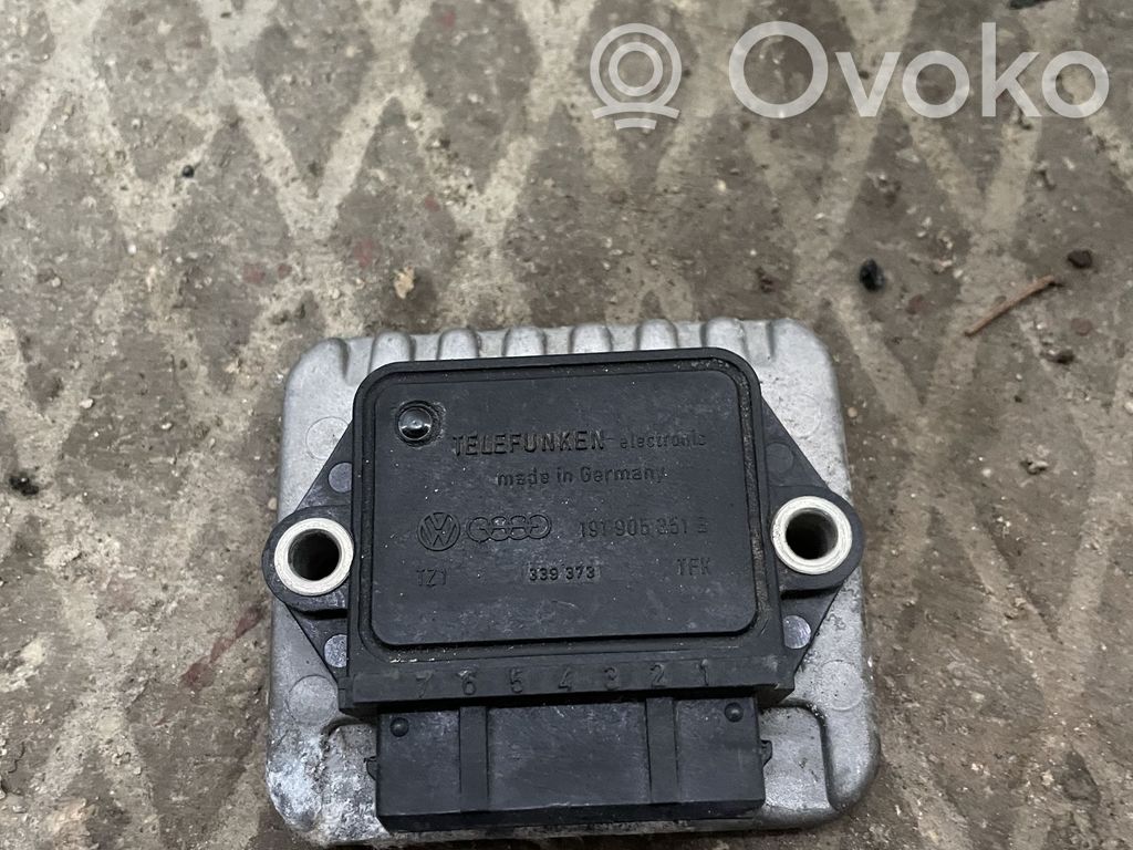 Audi 80 90 B3 Ignition amplifier control unit 