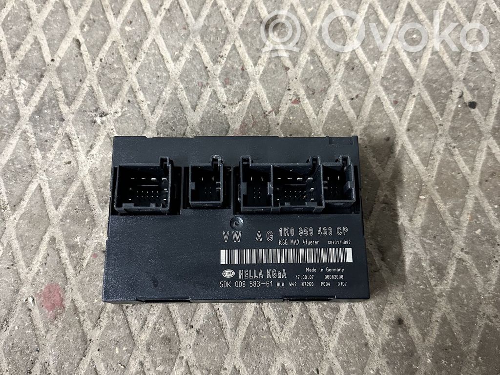 Skoda Octavia Mk2 (1Z) Module confort 