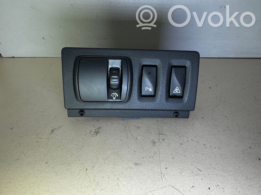 Renault Laguna III Light switch 