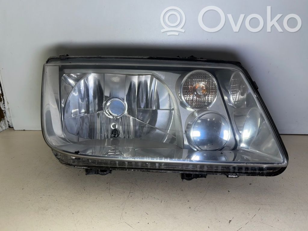Lampa przednia   96359800R,96359800,963598,963596,96359600,963646,96364600