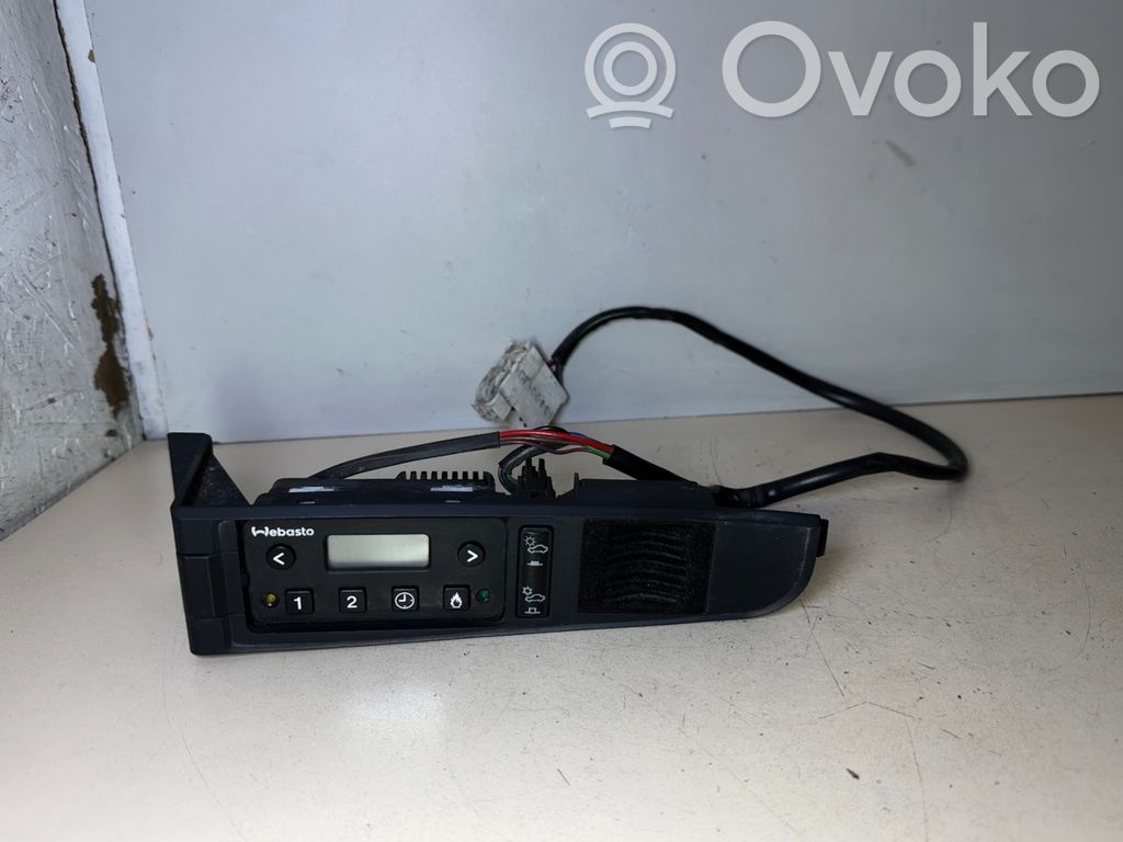 Audi 100 S4 C4 Auxiliary heating control unit/module 